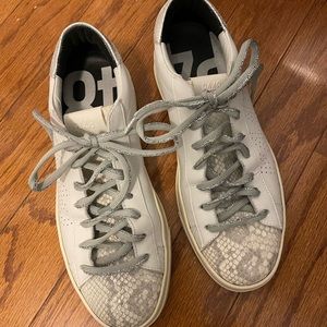 🔥P448🔥 Molly Snake Print Sneaker, Size 39